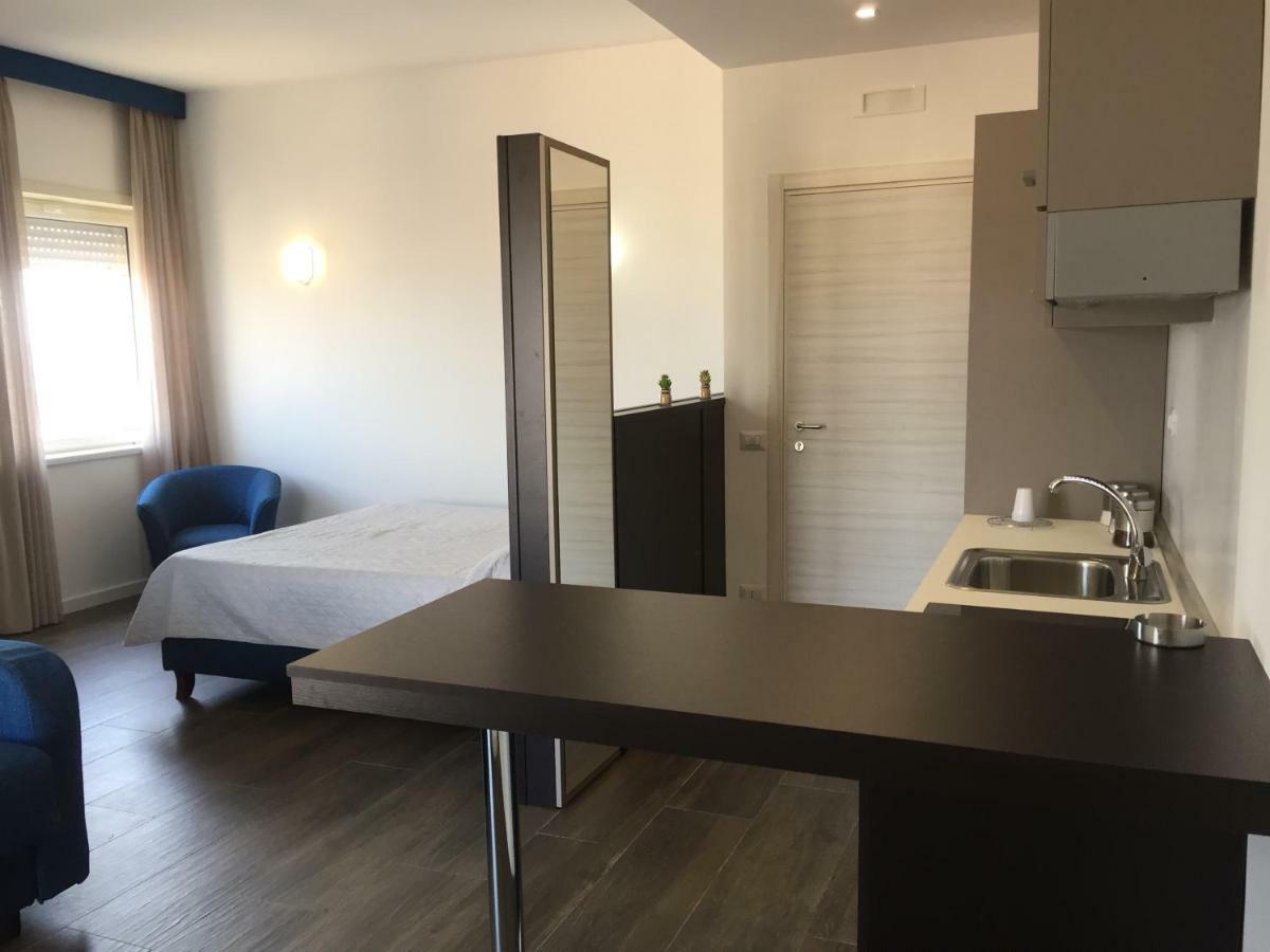 Residenza Garibaldi Appartement Napels Buitenkant foto