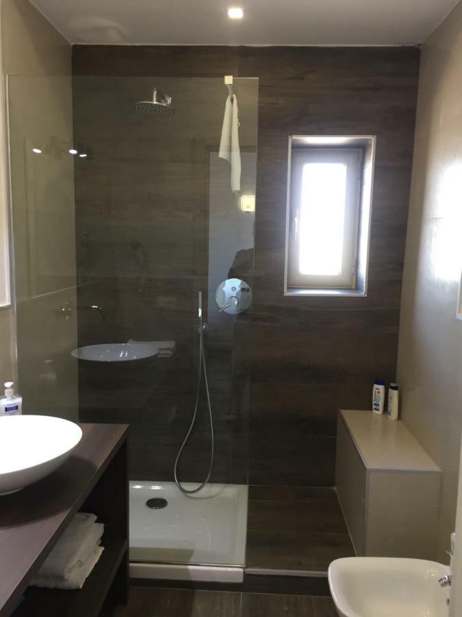 Residenza Garibaldi Appartement Napels Buitenkant foto