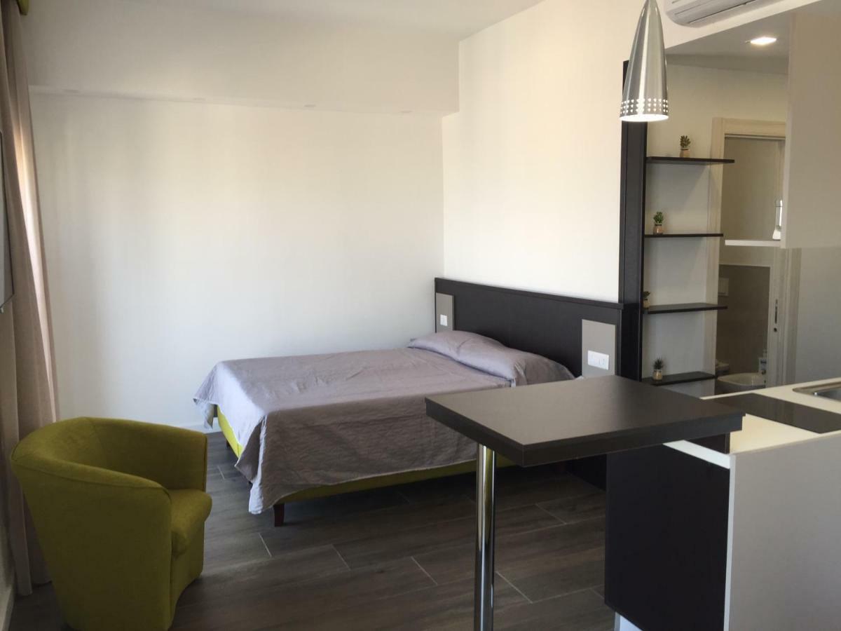 Residenza Garibaldi Appartement Napels Buitenkant foto