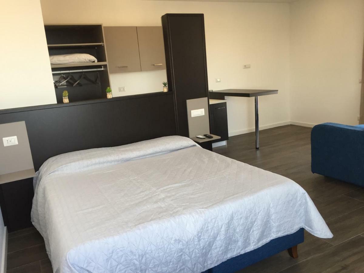 Residenza Garibaldi Appartement Napels Buitenkant foto