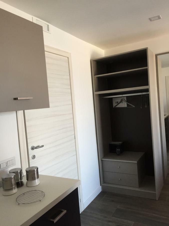 Residenza Garibaldi Appartement Napels Buitenkant foto